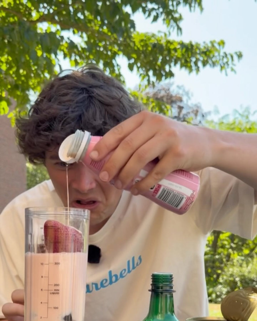 Would you dare to drink this mystery smoothie? 👀

#barebells #mysterysmoothie
